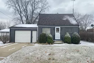 8415 Ravere St, Machesney Park, IL 61115 - Photo 1