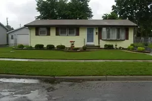 1021 Anna Ave, Machesney Park, IL 61115 - Photo 1