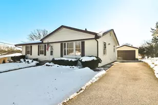 4319 Yale Dr, Rockford, IL 61109 - Photo 1