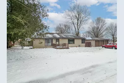 203 Monroe Street, Monroe Center, IL 61052 - Photo 1