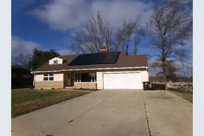 1435 Bolkinwood Drive, Freeport, IL 61032 - Photo 1