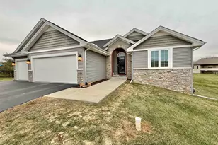 11728 Freedlund Ct, Rockton, IL 61072 - Photo 1