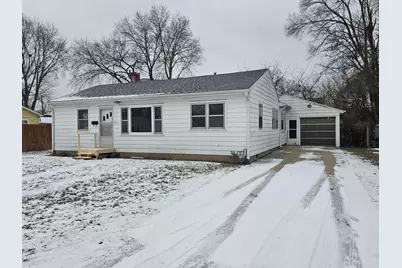 907 Merrill Avenue, Loves Park, IL 61111 - Photo 1
