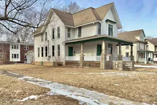 1627 7th St, Rockford, IL 61104 - Photo 1