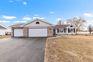 182 Autumnwood Ln, Davis Junction, IL 61020 - Photo 1