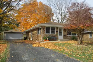 1466 S Deming Ave, Freeport, IL 61032 - Photo 1