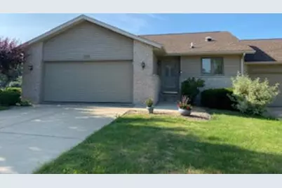 1911 Mustang Court, Freeport, IL 61032 - Photo 1