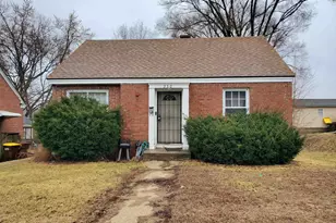 350 Cole Ave, Rockford, IL 61102 - Photo 1
