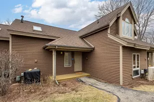 123 Walnut Hill Dr, Galena, IL 61036 - Photo 1
