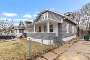 610 S Horace Ave, Rockford, IL 61102 - Photo 1