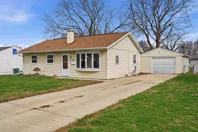 2008 E 6th Street, Sterling, IL 61081 - Photo 1