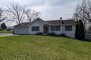 3719 Shirley Rd, Rockford, IL 61109 - Photo 1