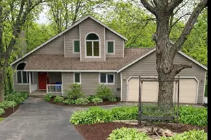 2 Cumberland, Galena, IL 61036 - Photo 1