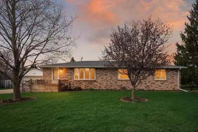 340 W Shaffer Street, Dakota, IL 61018 - Photo 1