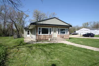1424 N Day Avenue, Rockford, IL 61101 - Photo 1