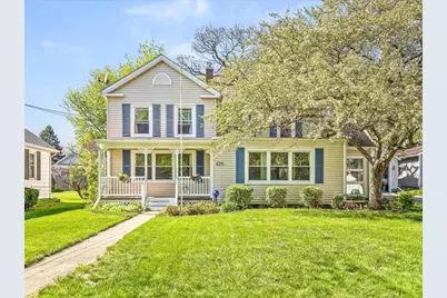 625 W Hurlbut Avenue, Belvidere, IL 61008 - Photo 1