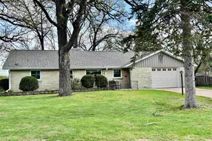 107 Doresella St, Loves Park, IL 61111 - Photo 1