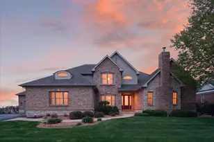 308 Castlewynd Dr, Loves Park, IL 61111 - Photo 1