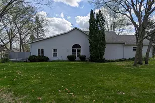 3447 Daren Dr, Freeport, IL 61032 - Photo 1