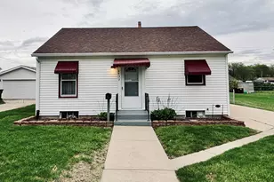 4933 Illinois St, Loves Park, IL 61111 - Photo 1