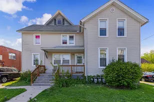 140-142 Summit St, Rockford, IL 61107 - Photo 1