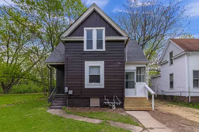 1015 N Winnebago Street, Rockford, IL 61103 - Photo 1
