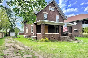 1811 S 4th St, Rockford, IL 61104 - Photo 1