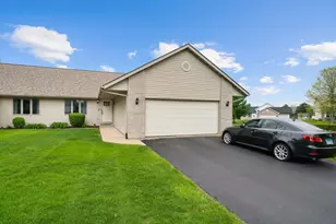 6642 Sawgrass Dr, Rockford, IL 61114 - Photo 1