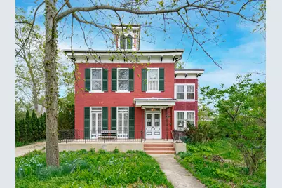 401 E Lincoln Avenue, Belvidere, IL 61008 - Photo 1