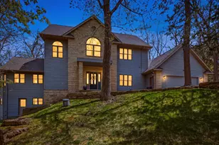 17 Cinnamon Dr, Galena, IL 61036 - Photo 1