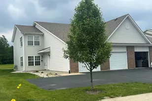 6334 Oak Crest Ln, Loves Park, IL 61111 - Photo 1
