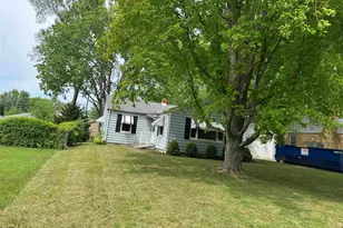 2812 Pelham Rd, Rockford, IL 61107 - Photo 1
