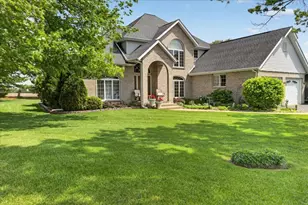 4802 Pipers Way Ln, Roscoe, IL 61073 - Photo 1