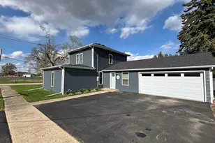 732 W 2nd St, Byron, IL 61010 - Photo 1