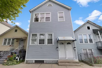 4716 S Loomis Boulevard, Chicago, IL 60609 - Photo 1