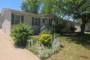 5383 Heartwood Ln, Roscoe, IL 61073 - Photo 1