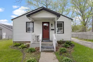 404 S 8th St, Oregon, IL 61061 - Photo 1