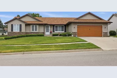 2217 Farmdale Lane, Freeport, IL 61032 - Photo 1