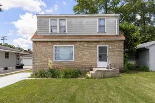 2812 Huffman Blvd, Rockford, IL 61103 - Photo 1