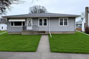 504 E Colden St, Polo, IL 61064 - Photo 1