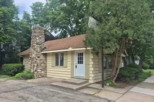 2203 Cumberland St, Rockford, IL 61103 - Photo 1