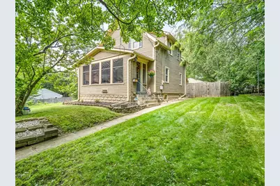 1644 Oakes Avenue, Rockford, IL 61107 - Photo 1