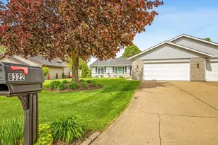 6322 Tudor Ln, Loves Park, IL 61111 - Photo 1