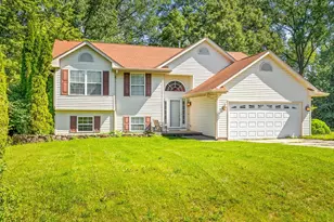 212 NE Rochester Rd, Poplar Grove, IL 61065 - Photo 1
