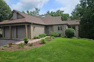 16 Rock Cove Ln, Galena, IL 61036 - Photo 1