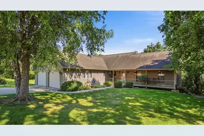 353 W Wachter Road, Galena, IL 61036 - Photo 1