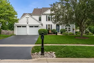 1456 Blue Heron Dr, Crystal Lake, IL 60014 - Photo 1