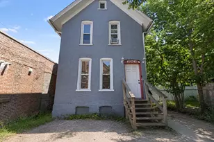 606 S 6th St, Rockford, IL 61104 - Photo 1