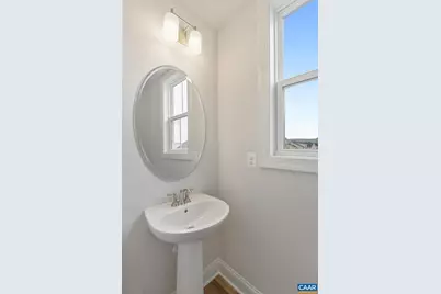 128 Springdale Rd, Waynesboro, VA 22980 - Photo 7