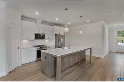 128 Springdale Rd, Waynesboro, VA 22980 - Photo 17